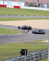 [F1]迈凯伦内战燃爆赛道 连续攻防极限缠斗
